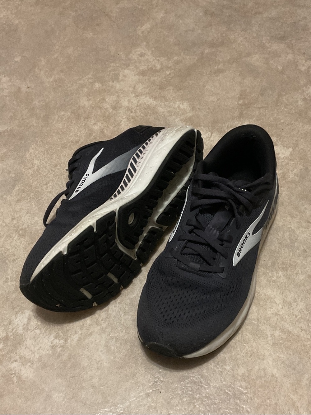 Brooks Black and White Men's Athletic Running Shoes